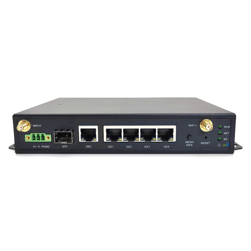 RG2000-Q5A 工业级 5G 路由器